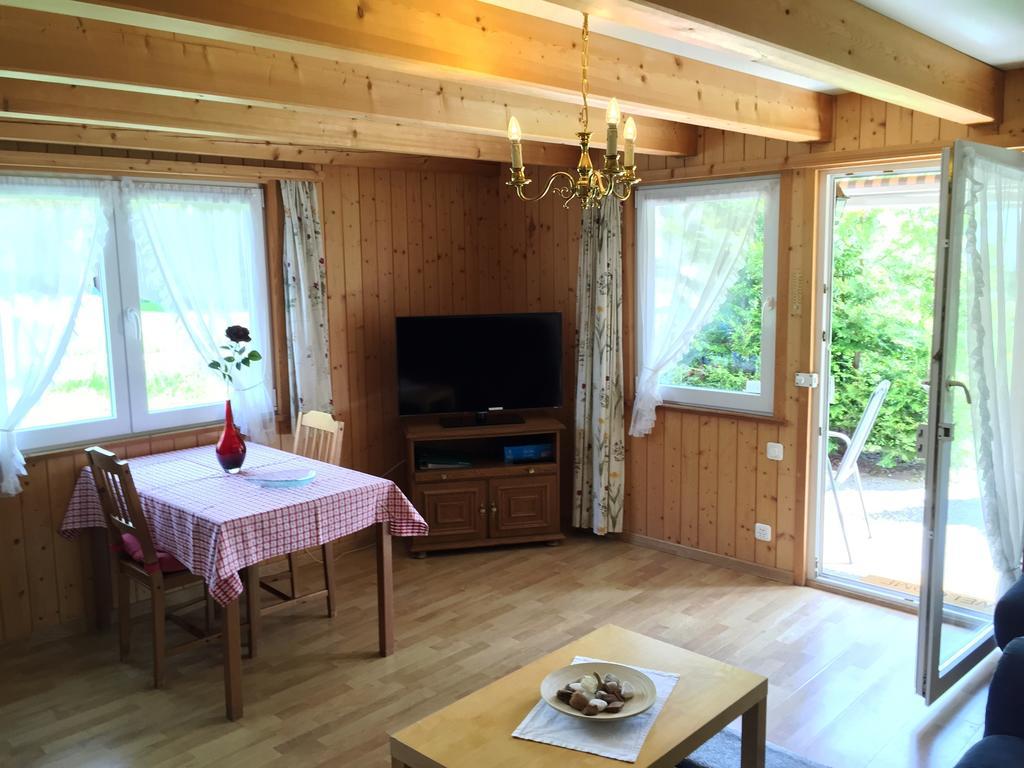 Alpen Chalet Kandersteg Room photo